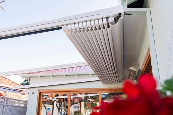 قیمت سقف متحرک