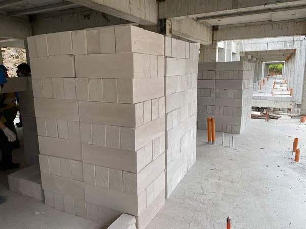 هبلکس سنندج