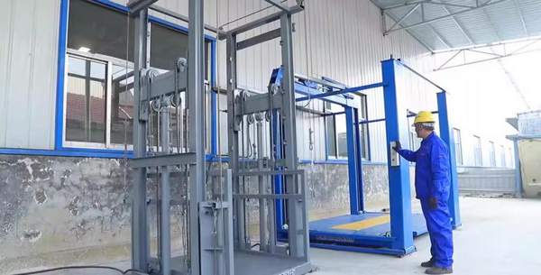 کاراسلینگ آسانسور