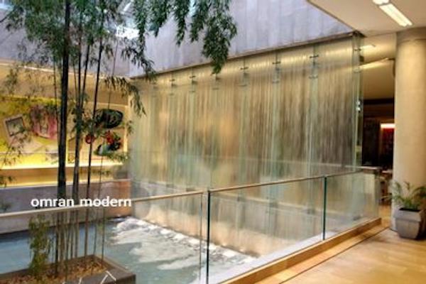 آبنمای شیشه ای