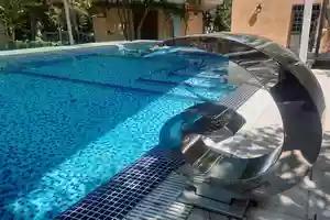 شیراز استخر