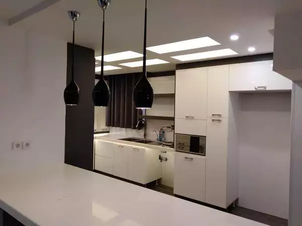 طراحی مدرن کابینت آشپزخانه