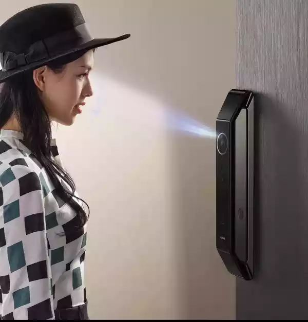 قفل دیجیتال درب ورودی آپارتمان مبتنی بر تشخیص چهره