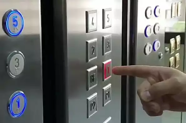 قیمت آسانسور 4 نفره برای 4 طبقه