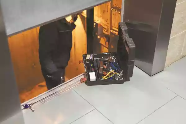 هزینه تعمیر آسانسور برای واحد خالی