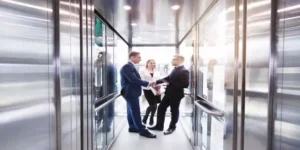 چگونه از آسانسور استفاده کنیم