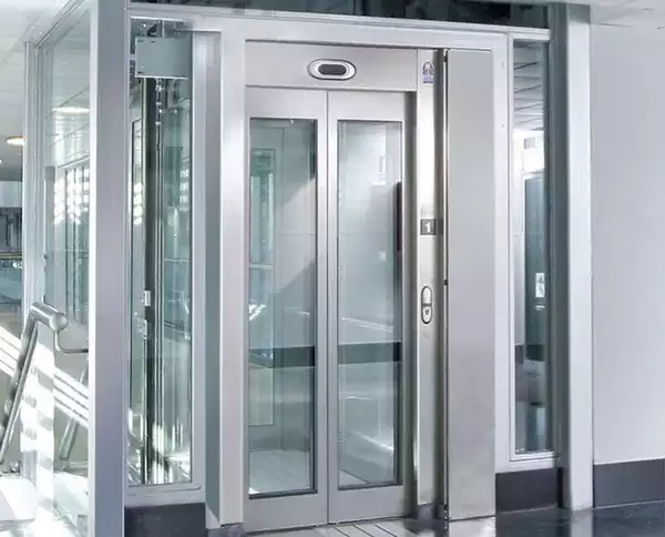 آسانسور بدون موتورخانه شیشه ای