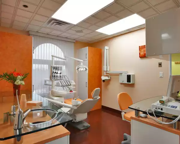 بهترین رنگ برای مطب دندانپزشکی