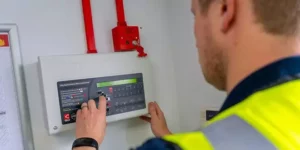 ایزولاتور در سیستم اعلام حریق چیست