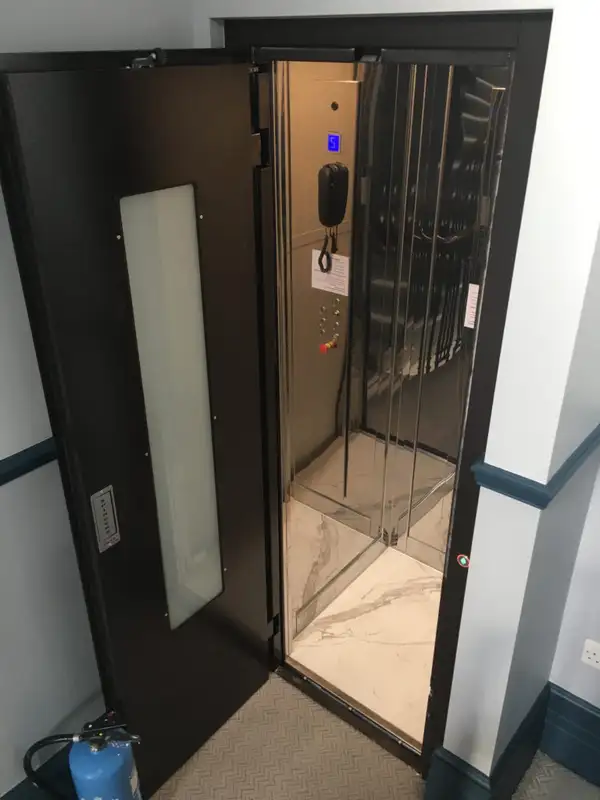 قیمت کوچک ترین آسانسور