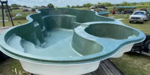 استخر پیش ساخته فایبرگلاس