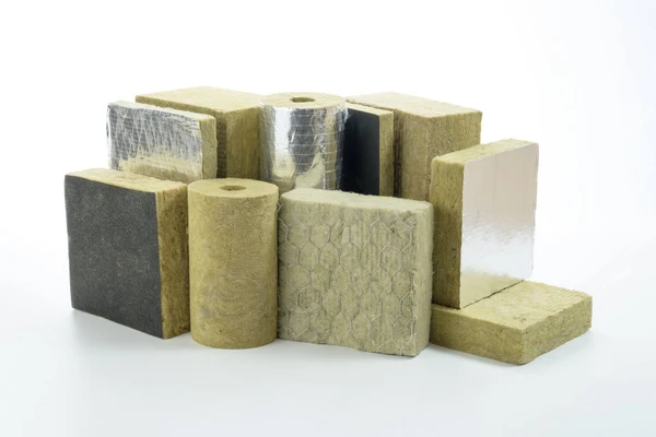 تفاوت پشم سنگ و پشم شیشه
