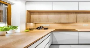 کابینت سفید و رنگ چوب روشن