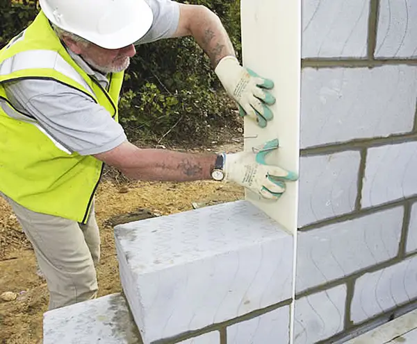 چرا هبلکس بهترین گزینه برای ساخت و ساز ویلایی است