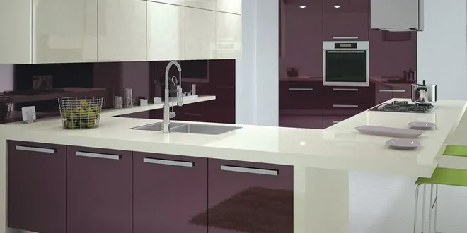 کابینت هایگلاس شاین دار