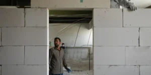 نحوه اجرای صحیح پنجره و در در دیوار هبلکس