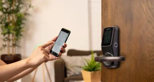 قفل درب کنترل از راه دور