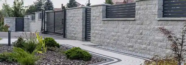 دیوارکشی زمین مسکونی