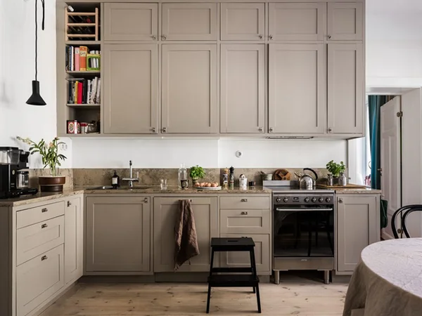 کابینت نئوکلاسیک رنگ بژ