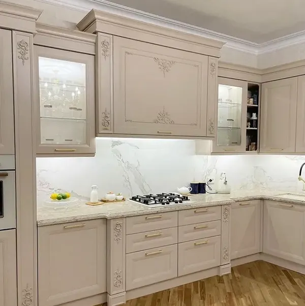 کابینت نئوکلاسیک رنگ بژ