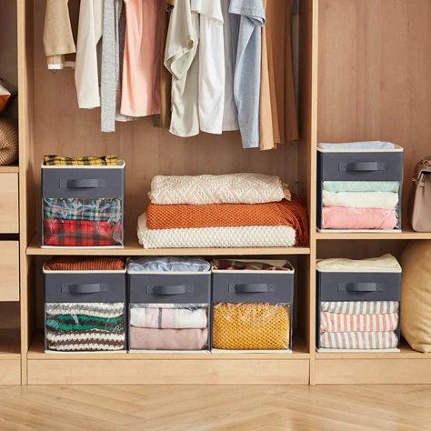 طراحی داخل کمد دیواری