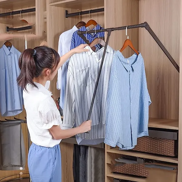 طراحی داخل کمد دیواری