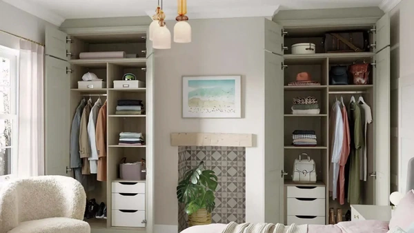 کمد دیواری کوچک