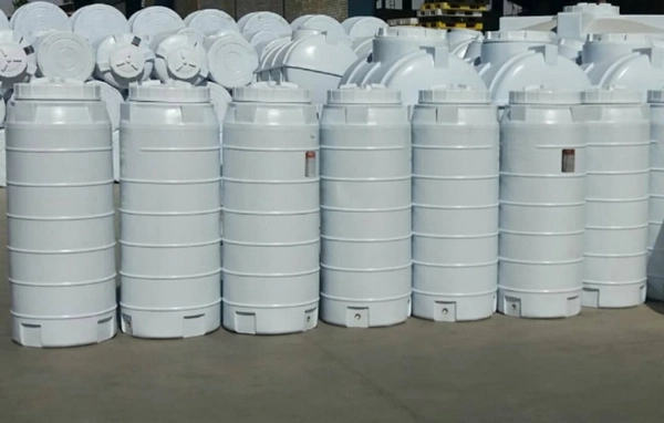 قیمت منبع آب ۱۰۰۰ لیتری