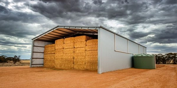 دیوارکشی اصولی و قانونی دامداری ها