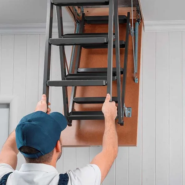 تجربه واقعی مغازه دار از پله جمع شونده