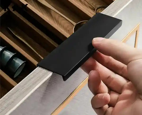 کابینت با دستگیره مخفی