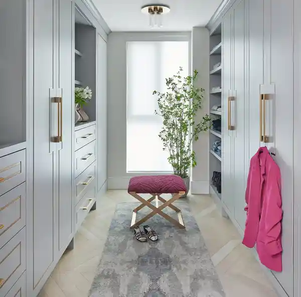 طراحی کمد دیواری دور پنجره