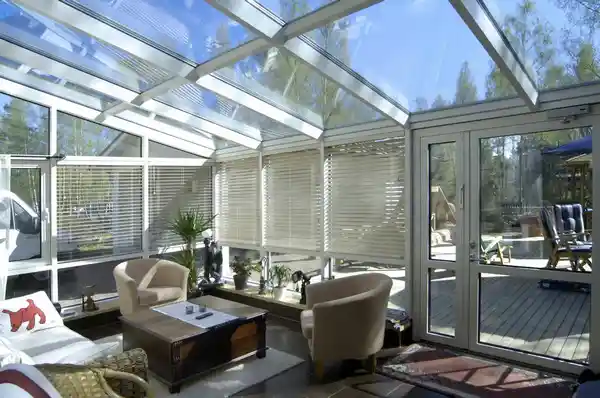 سقف شیشه ای متحرک