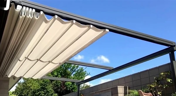 سقف متحرک پلی کربنات