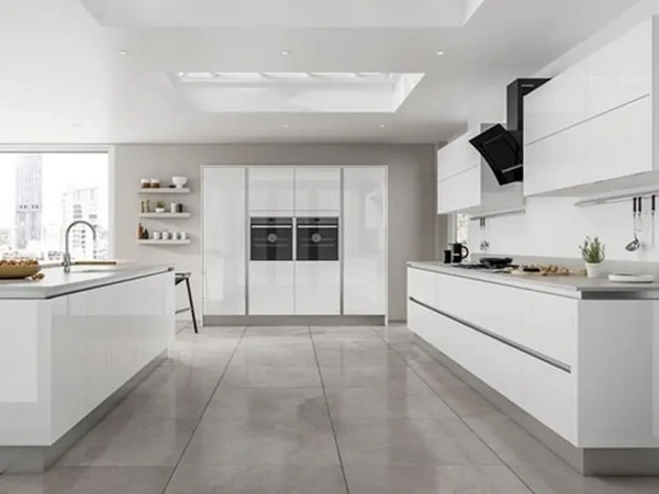 کابینت بدون دستگیره سفید