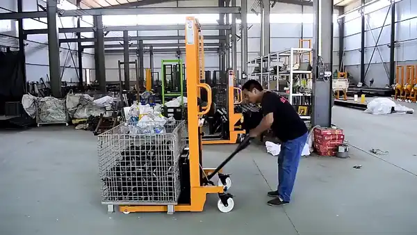 قیمت استاکر دستی 1 تن