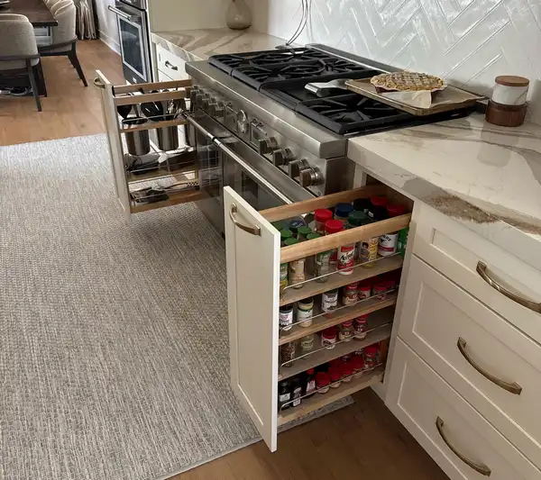 کابینت ریلی کنار گاز