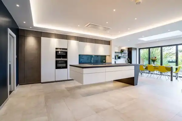 جزیره آشپزخانه معلق