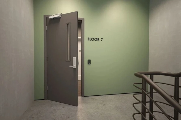 درب ضد حریق راه پله