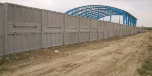 افزایش امنیت کارگاه با اجرای دیوار بتنی محوطه