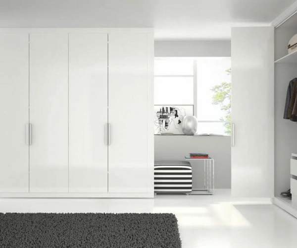 کمد دیواری هایگلاس سفید