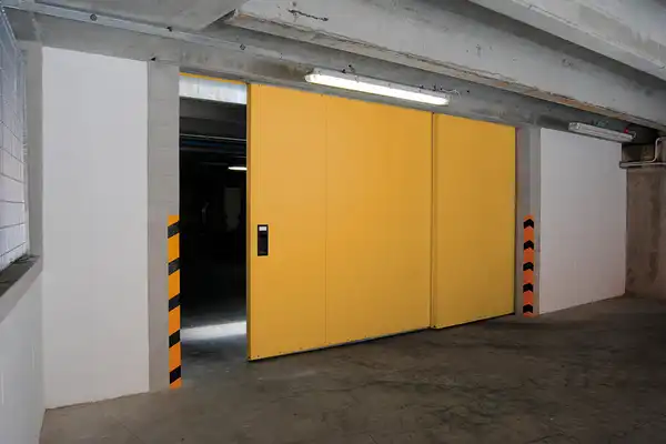 درب ضد حریق پارکینگ