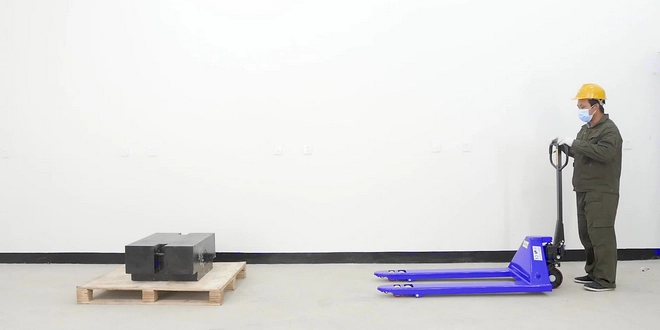 قیمت لیفتراک دستی 2 تن