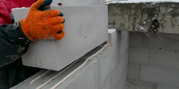 نصب ایزوگام روی هبلکس