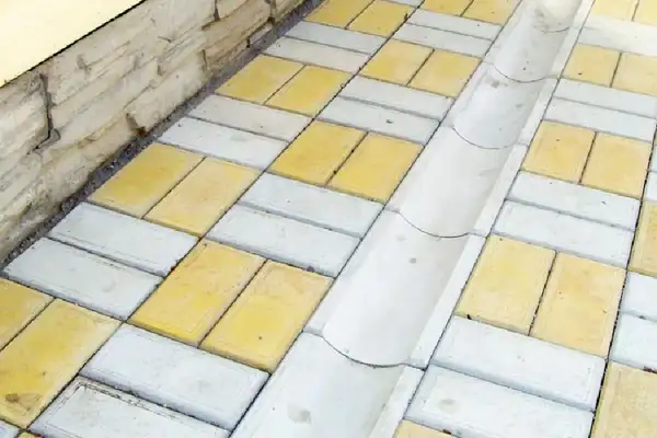 مقایسه هزینه ساخت جوی آب با جدول نیم شیب و نیم جوی