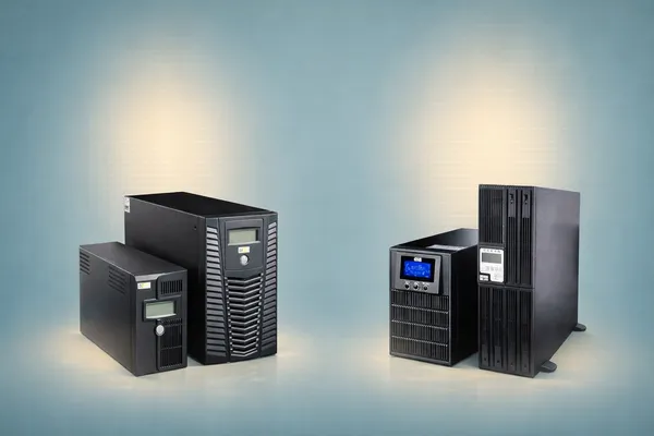 فرق یو پی اس آنلاین و لاین اینتراکتیو