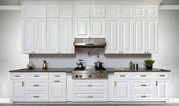 کابینت سفید