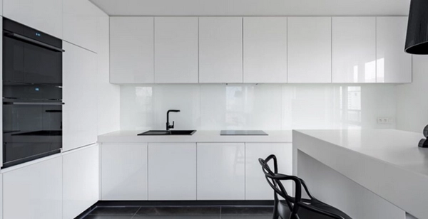 کابینت سفید