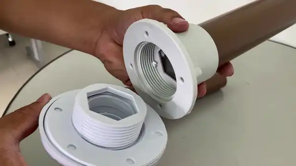 لوله پلیمری داخل چاه