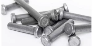 گل میخ برشی